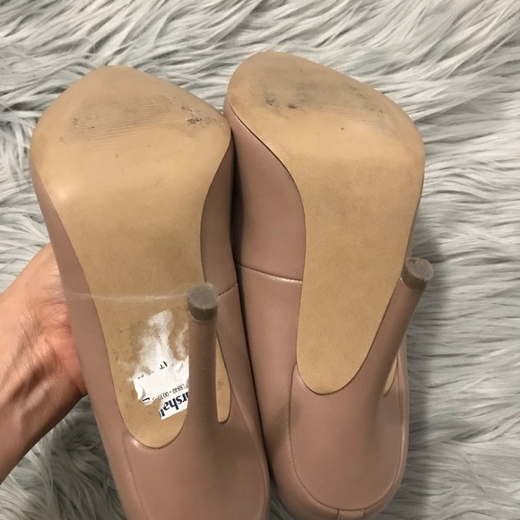 Steve Madden Nude Pointed Toe Stilettos Pumps - Picture 5 of 8